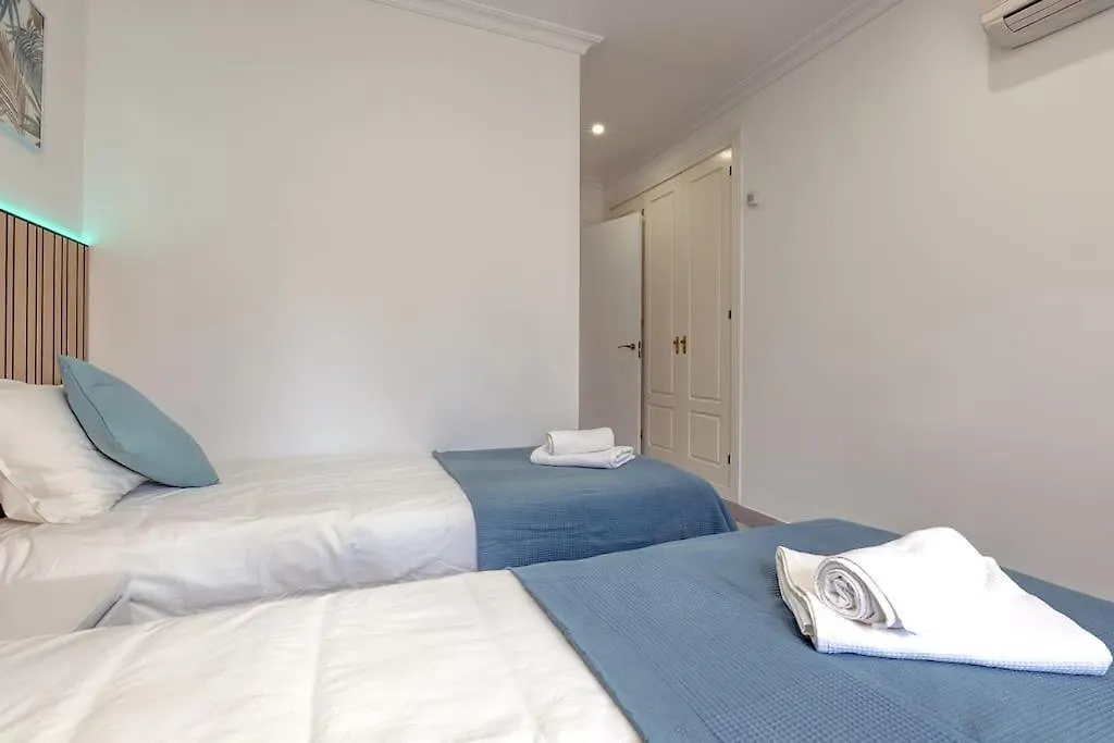 Classy Flat W/ Impressive Views マルベーリャ アパート