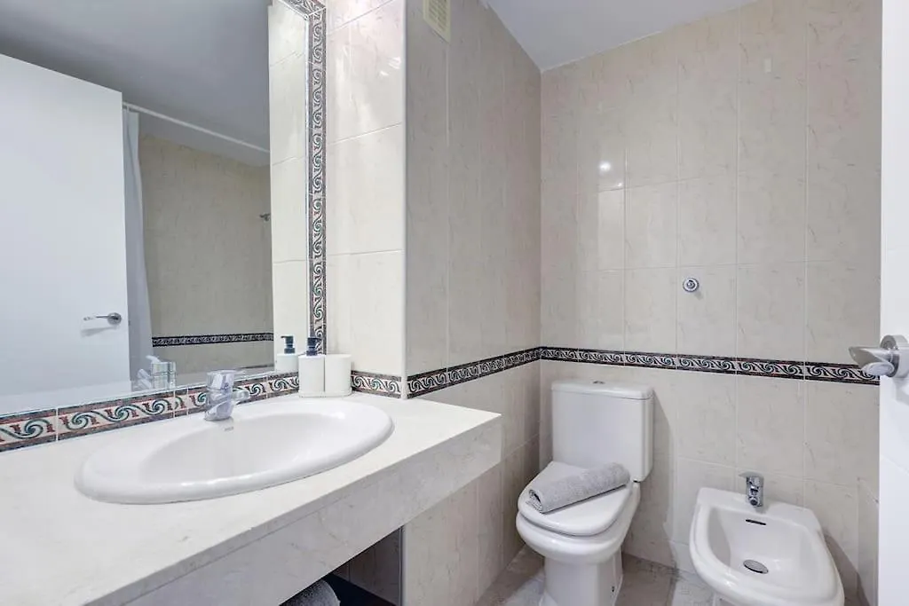 Classy Flat W/ Impressive Views マルベーリャ スペイン